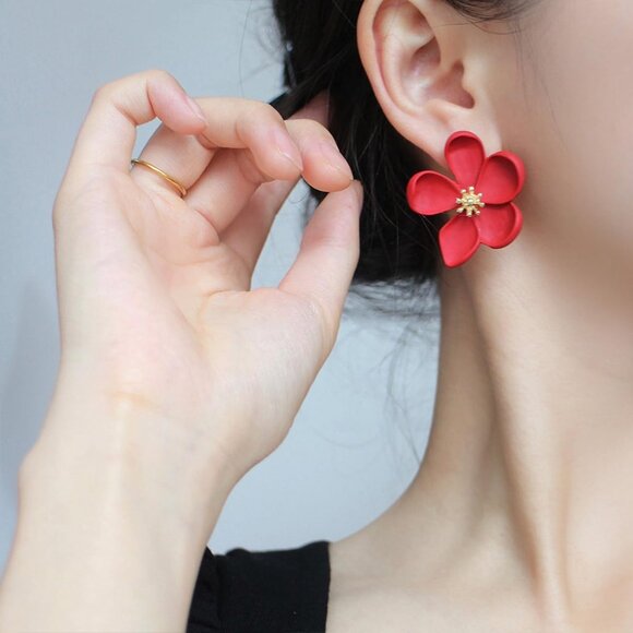 Women's Red Beauty Cute Flower Shape Statement Boho Dainty Stud Earrings - Picture 7 of 7